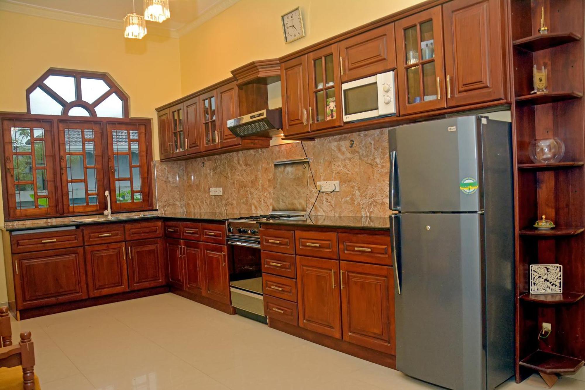 Elisach Serenity House - 4 Bhk In Sri Lanka - Near To Airport Villa Negombo