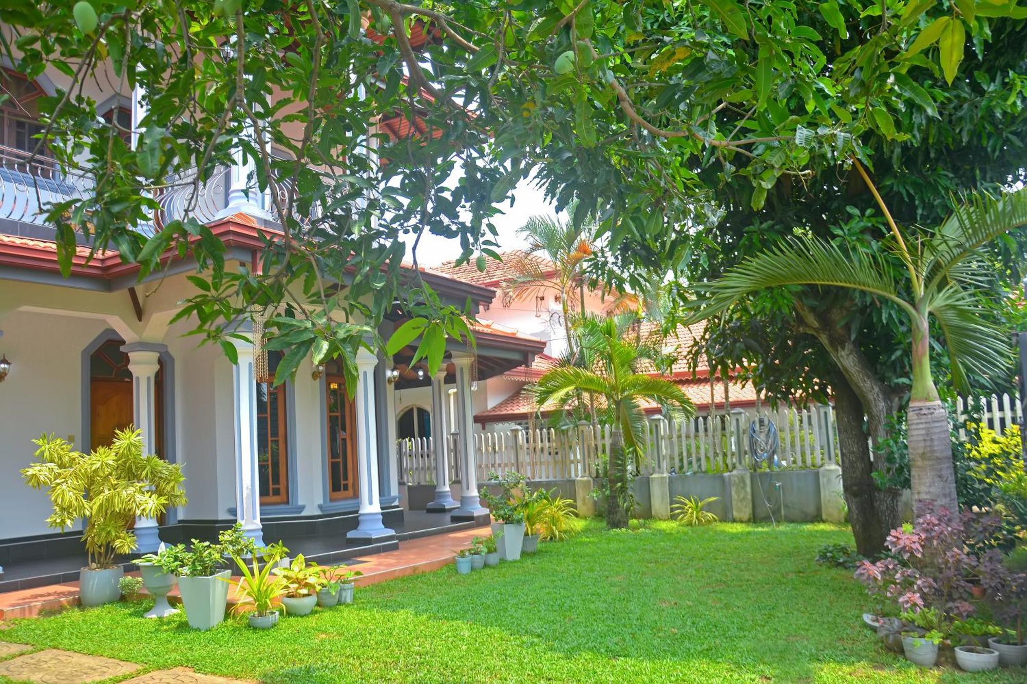 Elisach Serenity House - 4 Bhk In Sri Lanka - Near To Airport Villa *